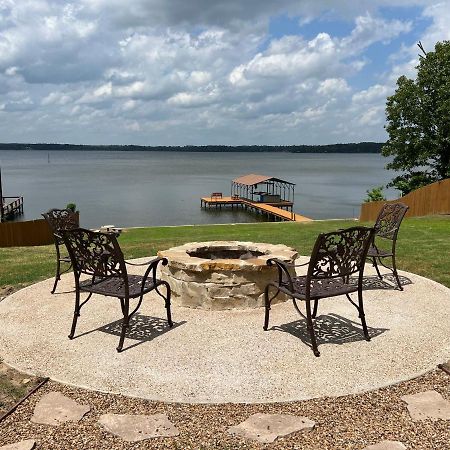 Lakefront Oasis With Private Boat Dock On Lake Palestine Villa Coffee City Exterior photo