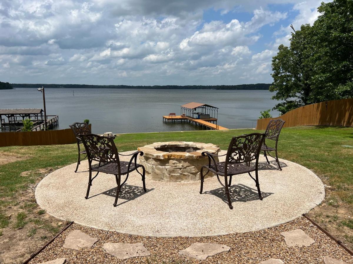 Lakefront Oasis With Private Boat Dock On Lake Palestine Villa Coffee City Exterior photo