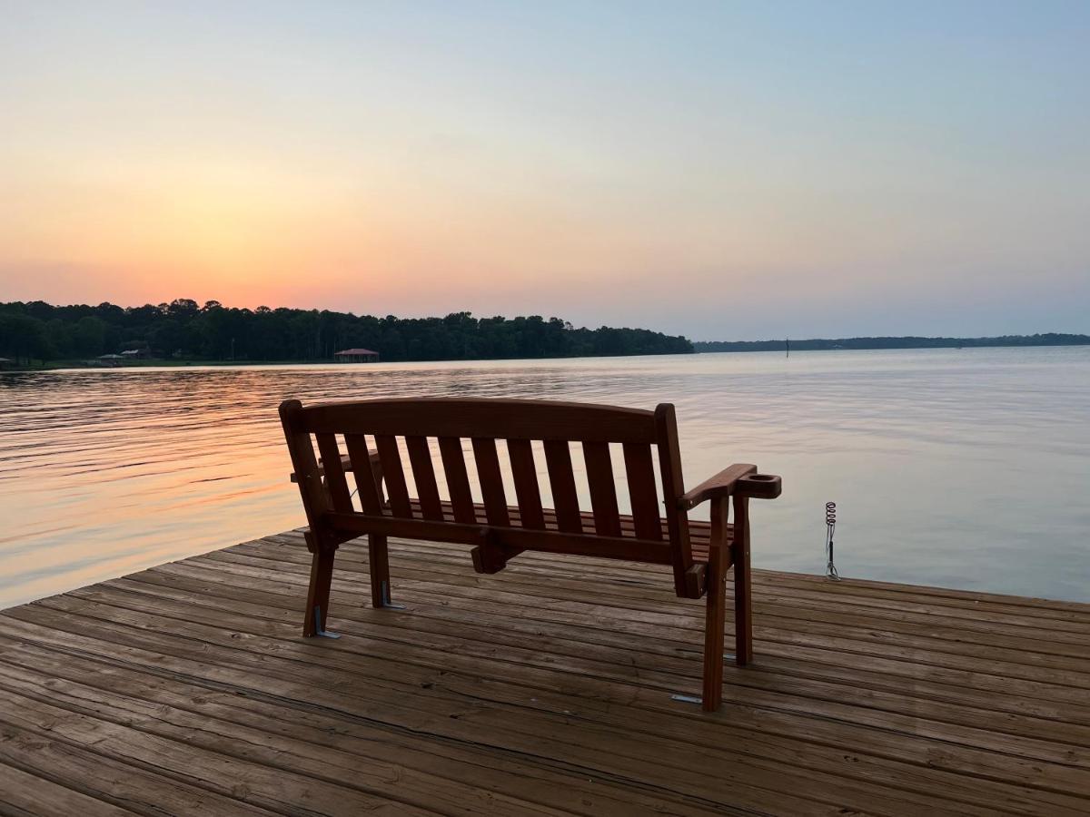 Lakefront Oasis With Private Boat Dock On Lake Palestine Villa Coffee City Exterior photo