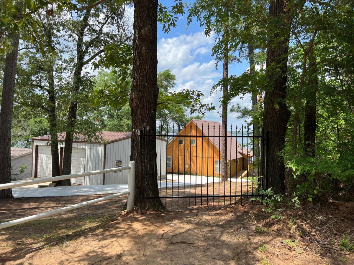 Lakefront Oasis With Private Boat Dock On Lake Palestine Villa Coffee City Exterior photo