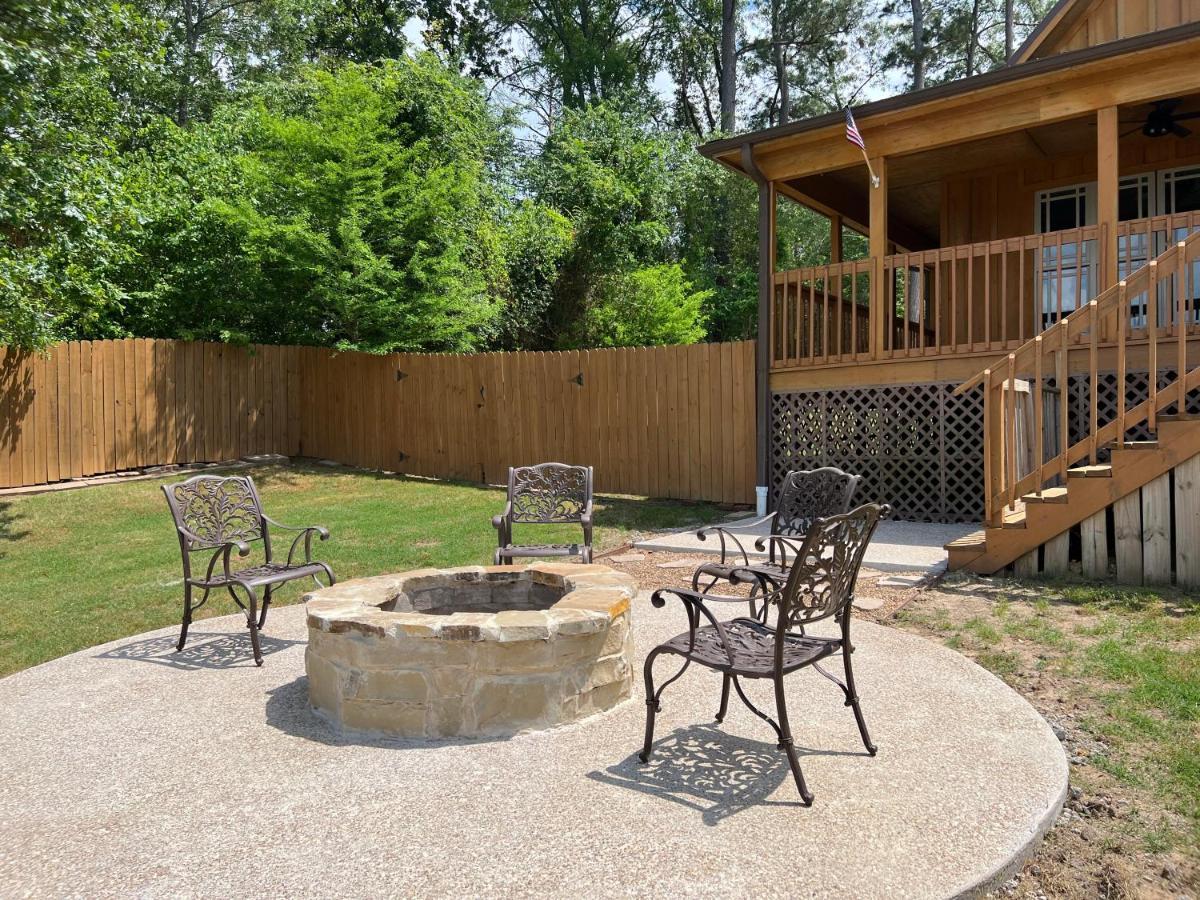 Lakefront Oasis With Private Boat Dock On Lake Palestine Villa Coffee City Exterior photo