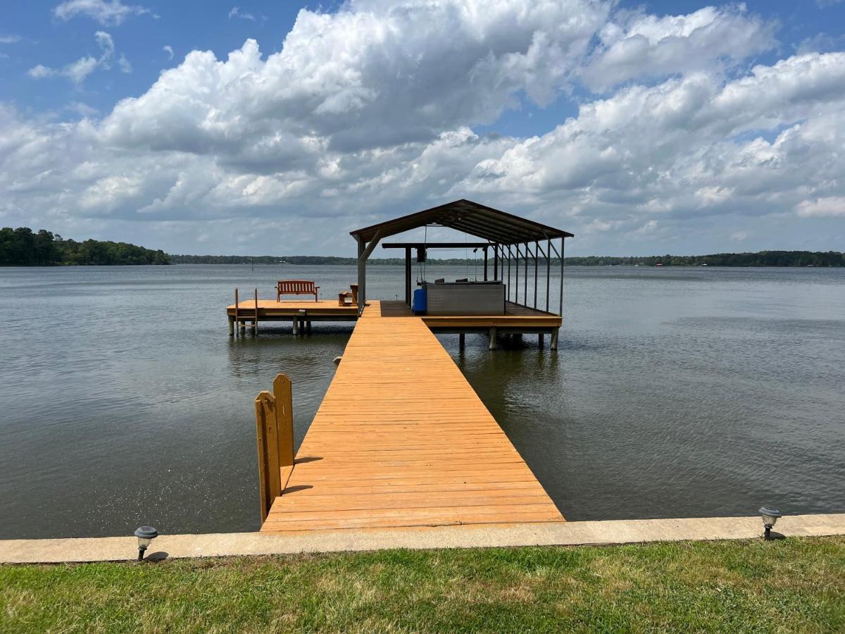 Lakefront Oasis With Private Boat Dock On Lake Palestine Coffee City Exterior photo